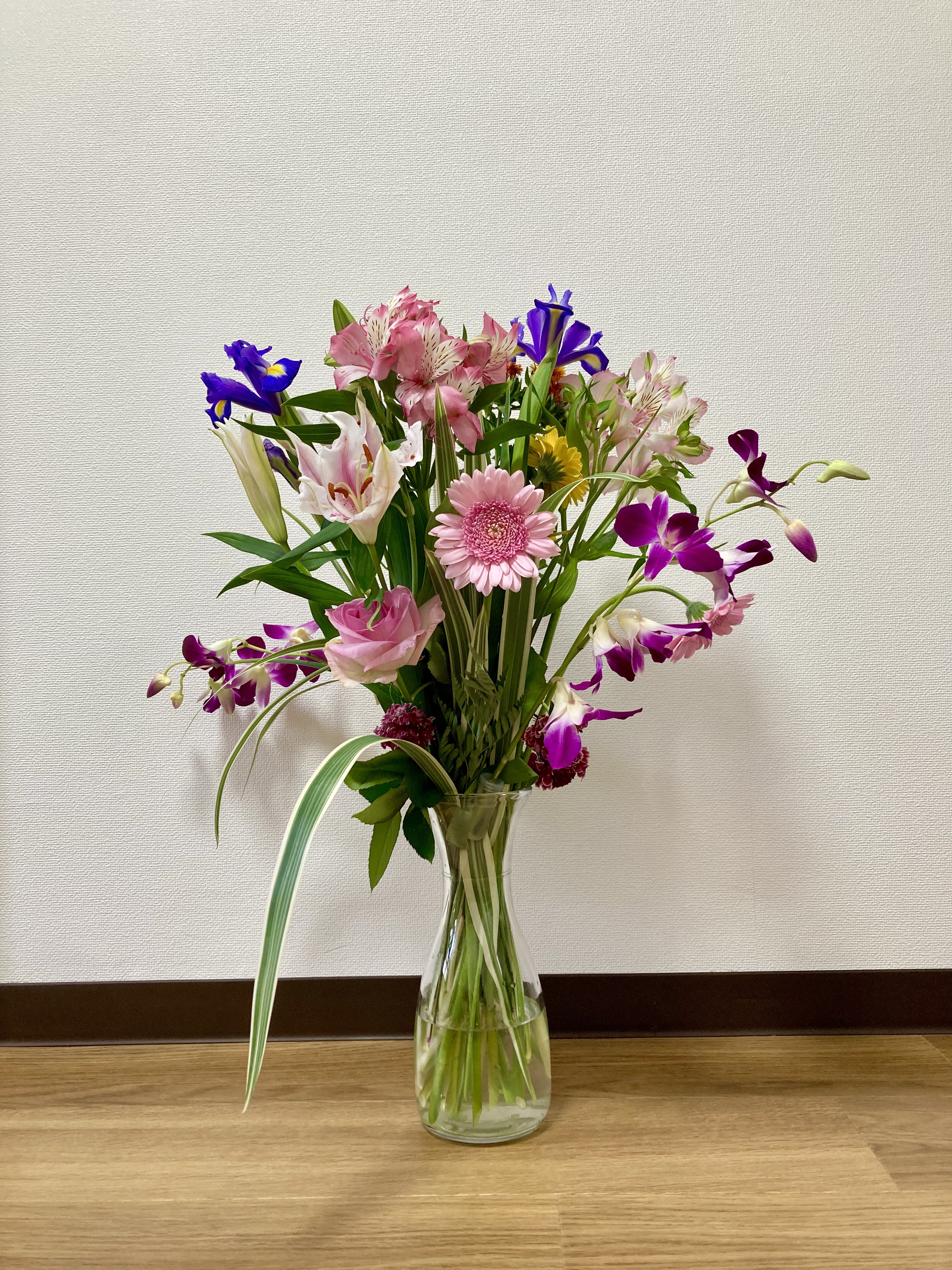 Reflections from Flower Arranging – ②Noticing the Seasons