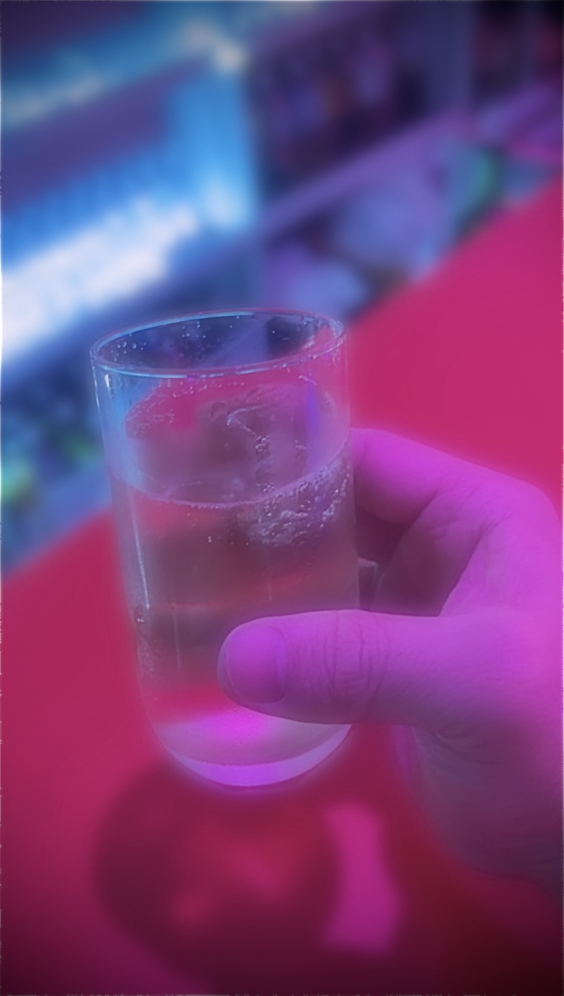 緊張してる人が、好きなんです