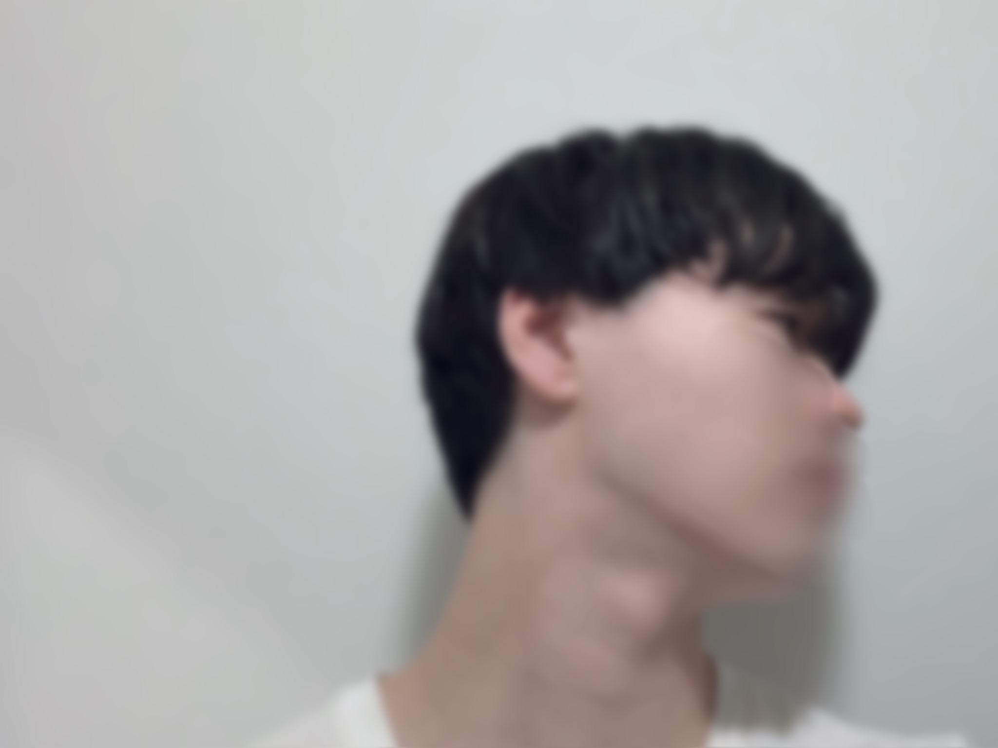 眠る