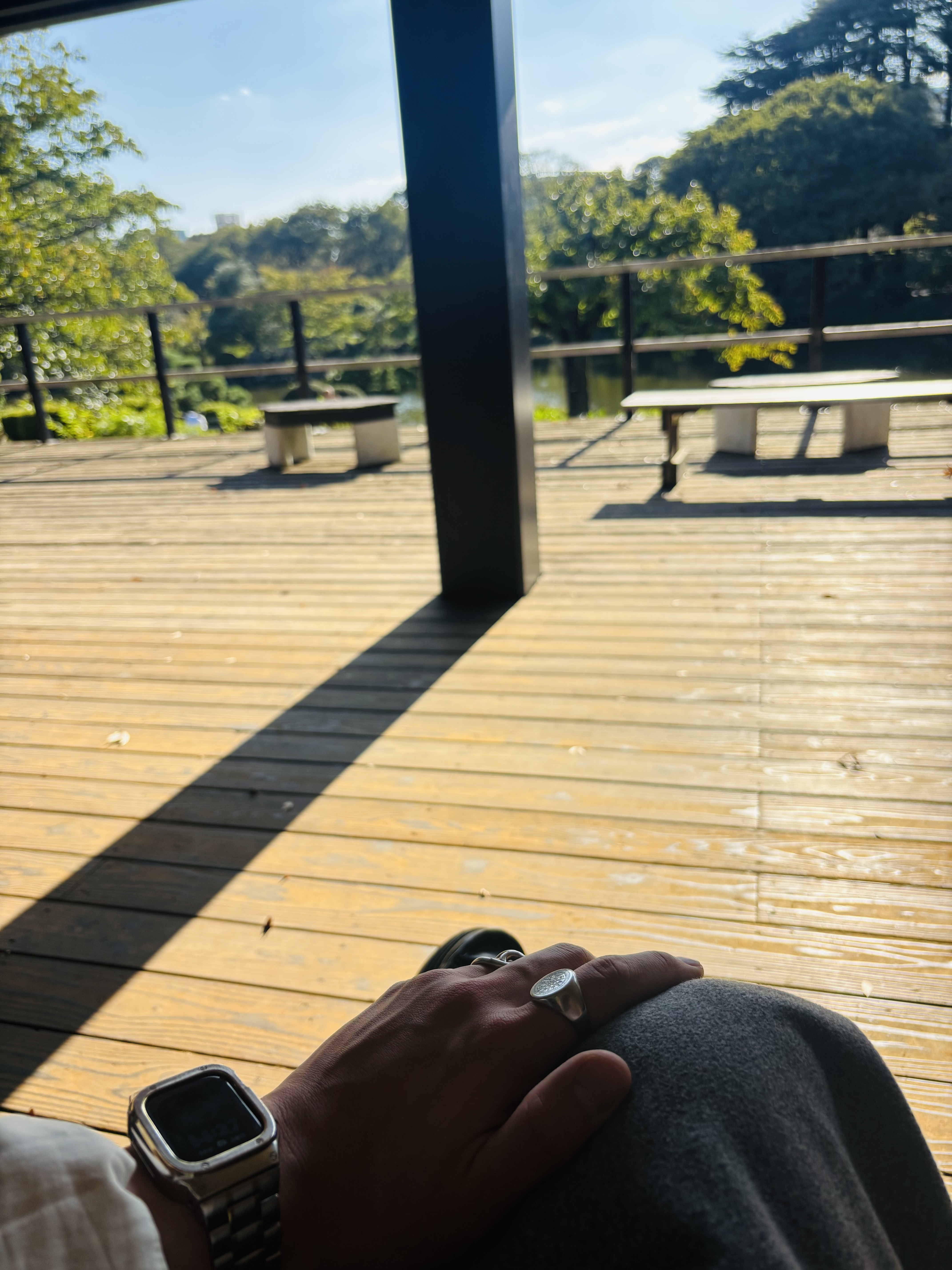 休日の朝って、ちょっと得した気分になる。
